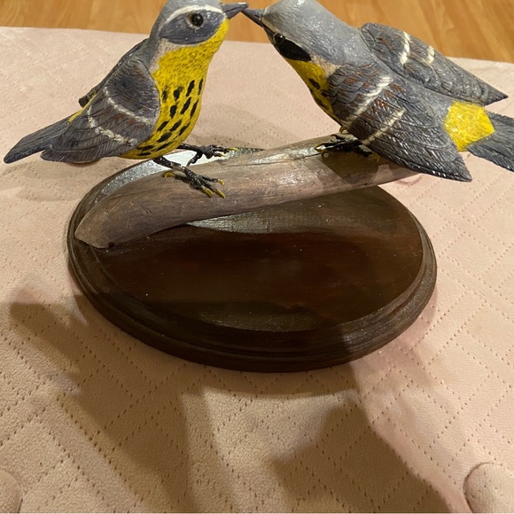 Hand made - Bird carving - magnolia warblers - handcrafted - Picture 3 of 7